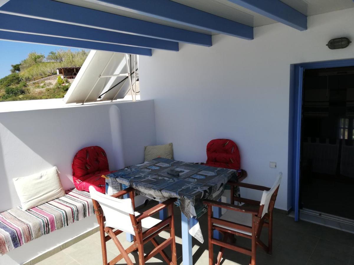 الشقق الفندقية Acherounesفي  Blue House المظهر الخارجي الصورة