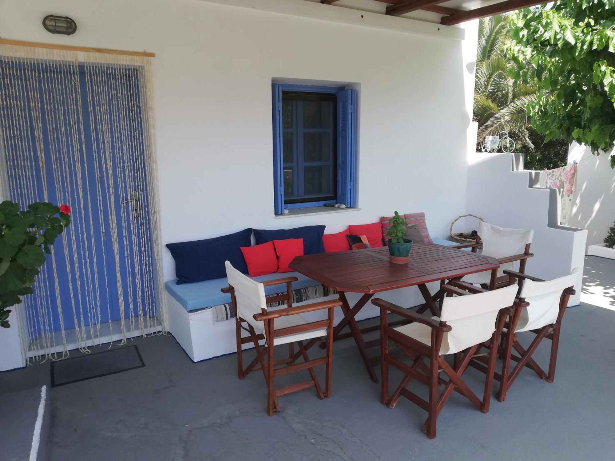 الشقق الفندقية Acherounesفي  Blue House الغرفة الصورة